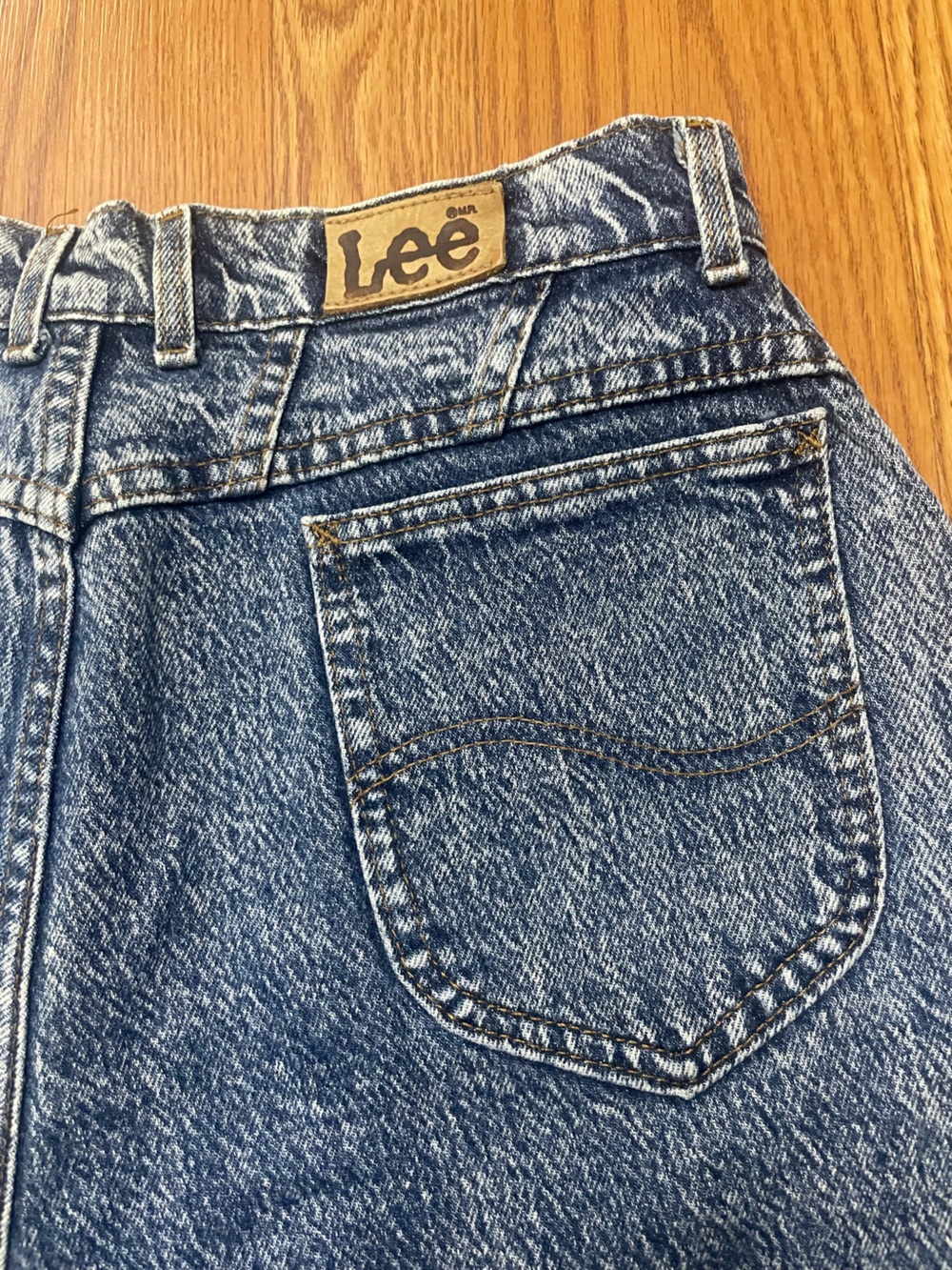 Vintage Lee High Waisted Acid Wash Mom Jeans Size 16 Petite 32x28 - Picture 4 of 14